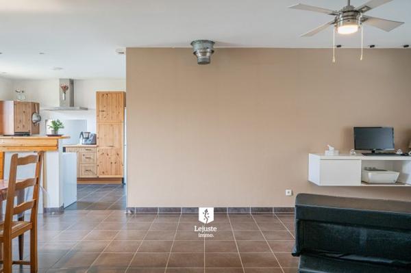 Maison contemporaine Labastide-d'Anjou 90 m²