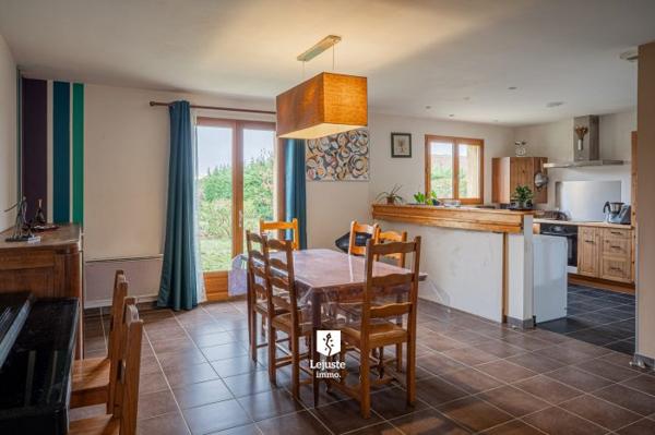 Maison contemporaine Labastide-d'Anjou 90 m²