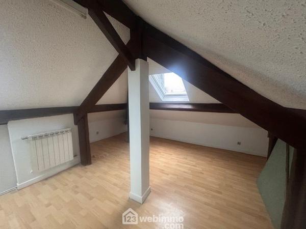Immeuble 68 m² à Noyon 60400