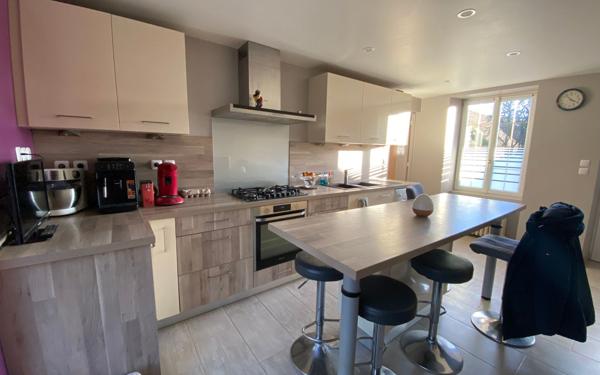 Maison à vendre    11 pièces •  Alençon