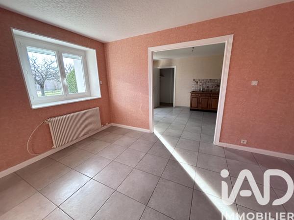 Location appartement 4 pièces 80 m² Bains