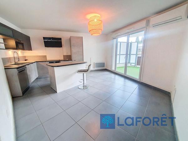 Location appartement La Seyne-sur-Mer - 3 pièce(s) - 61 m² - 950 €/mois