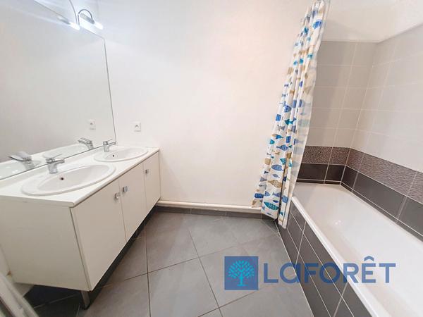 Location appartement La Seyne-sur-Mer - 3 pièce(s) - 61 m² - 950 €/mois