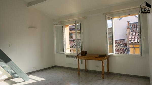 A LOUER - Aix-en -Provence - QUARTIER MARIE - T1/2 MEZZANINE