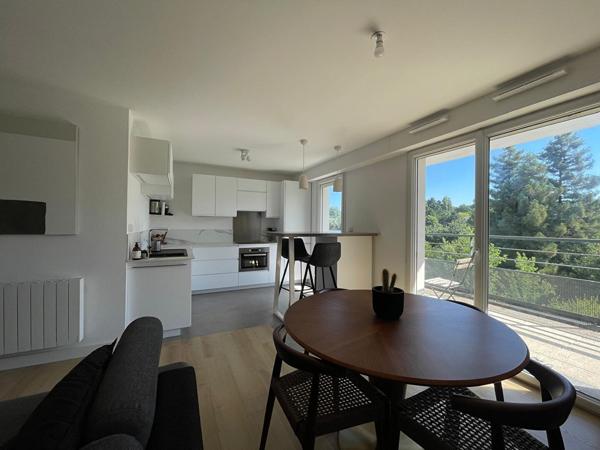 Appartement Nantes 3 pièce(s) 65.03 m2 + garage boxé de 27.68m²