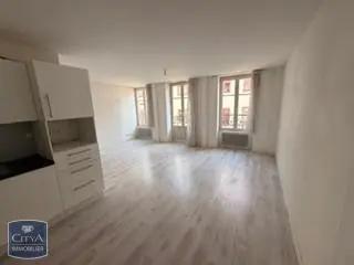 Appartement à louer 2 pièces 49m² Strasbourg (67000)