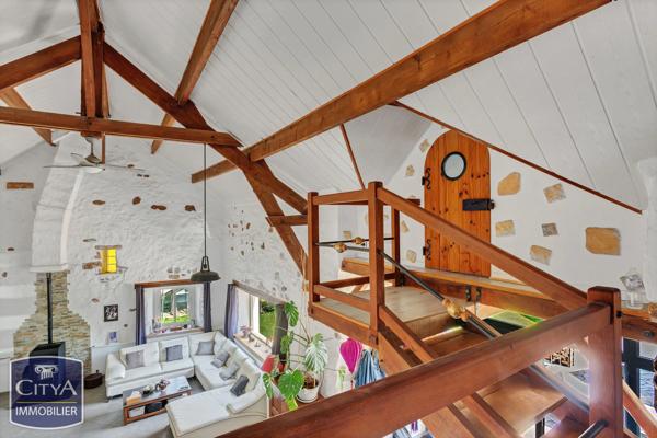 Maison à vendre 6 pièces 191m² Bruyères-le-Châtel (91680)