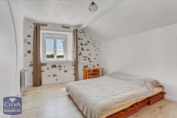 Maison à vendre 6 pièces 191m² Bruyères-le-Châtel (91680)