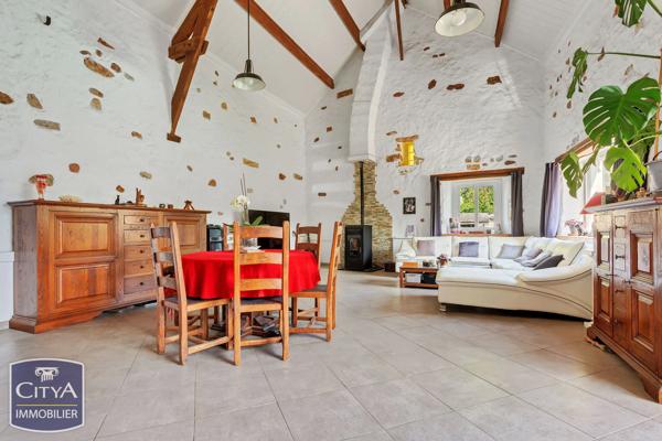 Maison à vendre 6 pièces 191m² Bruyères-le-Châtel (91680)