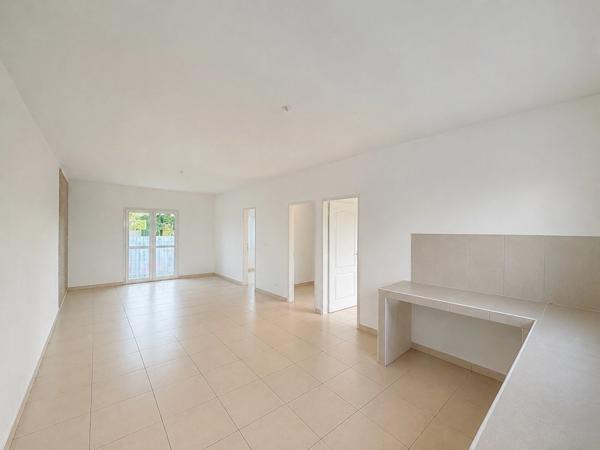 🏢 IMMEUBLE DE RAPPORT À VENDRE – LA RIVIÈRE SAINT-LOUIS 97421 🏢