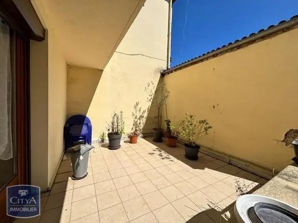 Appartement à louer 3 pièces 72.84m² Agen (47000)