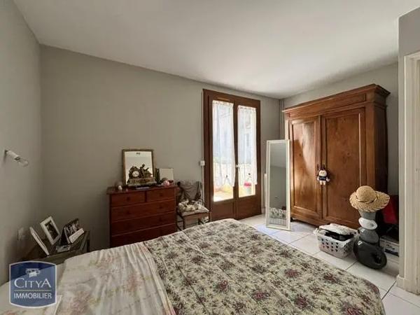 Appartement à louer 3 pièces 72.84m² Agen (47000)