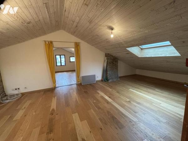 PROPRIETE AVEC HABITATION ET DEPENDANCES