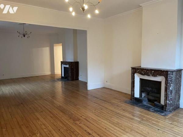 PROPRIETE AVEC HABITATION ET DEPENDANCES