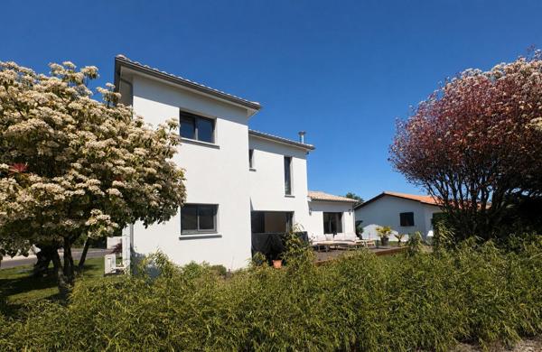 MAISON "NEUVE"