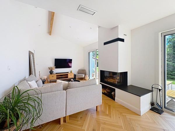 MAISON "NEUVE"