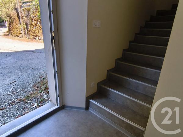 Appartement T3 à vendre  3 pièces - 74,04 m 2   FOIX  - 09