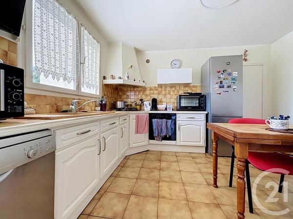 Maison à vendre  4 pièces - 114,82 m 2   MAUGUIO CARNON  - 34