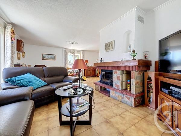 Maison à vendre  4 pièces - 114,82 m 2   MAUGUIO CARNON  - 34