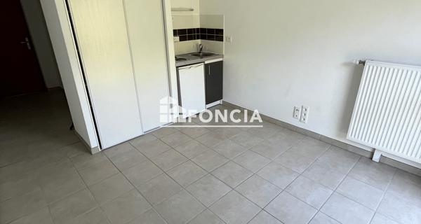 Location Studio 19 m² - Besançon 25000
