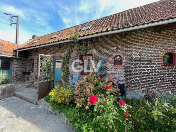 Ferme 5 pièce(s) 350 m2 + granges + logement attenant 3 chambres , Templeuve en pevele