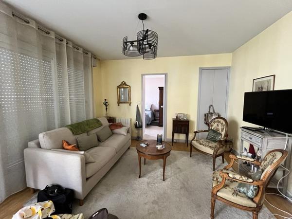 Appartement à vendre |  Vierzon |  2 pièces | 48 m²