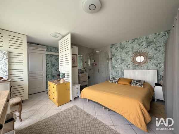 Maison à vendre 5 pièces 206 m² Saint-Pierre-du-Vauvray