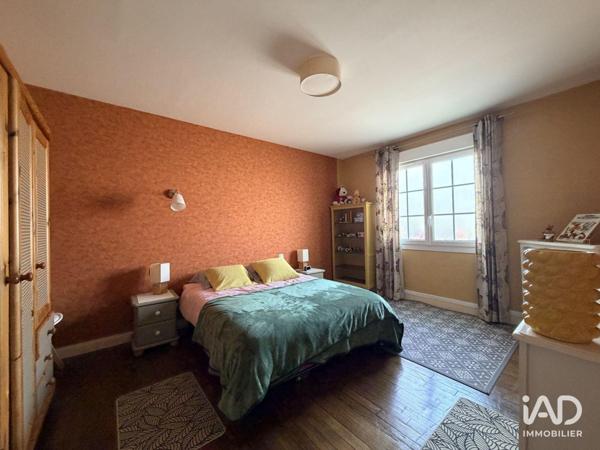 Maison à vendre 5 pièces 206 m² Saint-Pierre-du-Vauvray