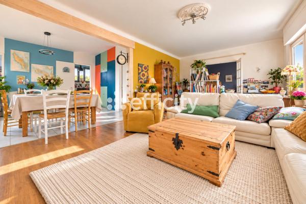 Maison
         6 pièces
        - 162 m² Bien prestige 565 000 € *