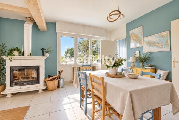 Maison
         6 pièces
        - 162 m² Bien prestige 565 000 € *
