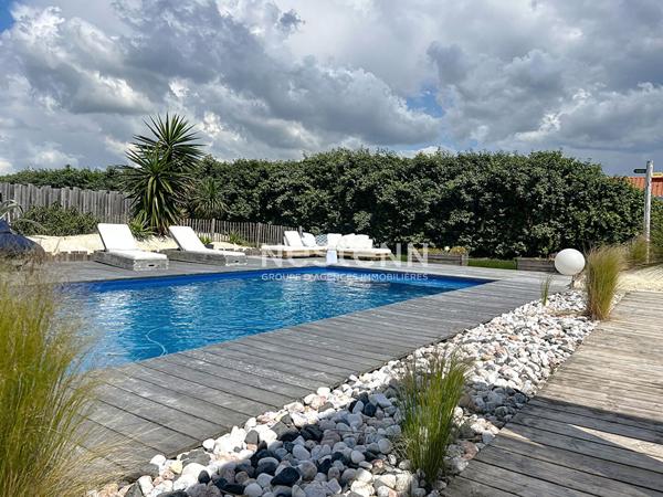 Maison de 300 m², 5 chambres à proximité des plages !
