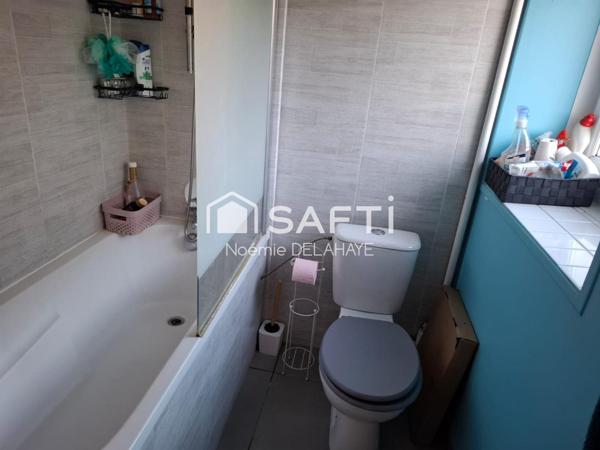 MAISON 90m2  AVEC 3 CHAMBRES, 3 dépendances ET UN TERRAIN CLOS 603 m2