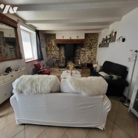 Maison d'habitation à vendre dans la campagne de Châteauneuf du Faou, Finistère 29