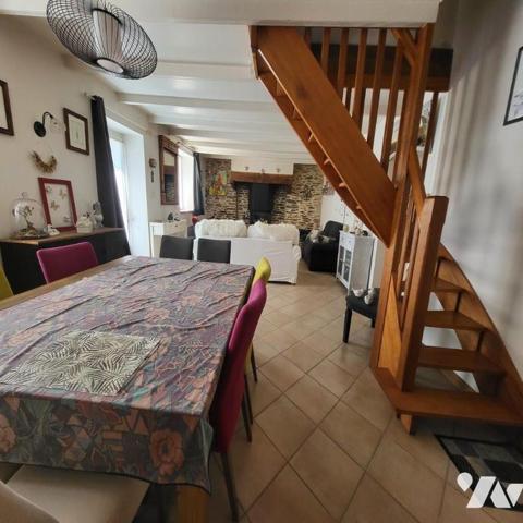 Maison d'habitation à vendre dans la campagne de Châteauneuf du Faou, Finistère 29