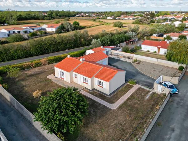 A vendre proche du bourg en impasse - Maison de plain-pied