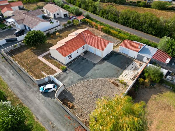 A vendre proche du bourg en impasse - Maison de plain-pied