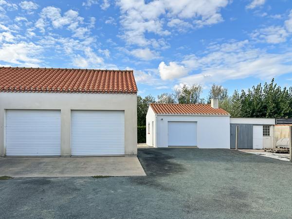 A vendre proche du bourg en impasse - Maison de plain-pied