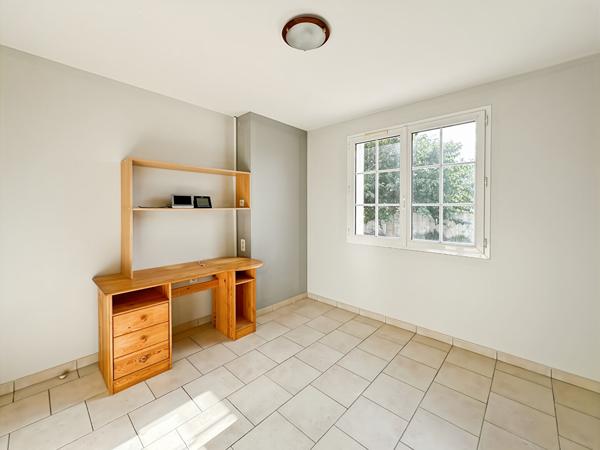 A vendre proche du bourg en impasse - Maison de plain-pied