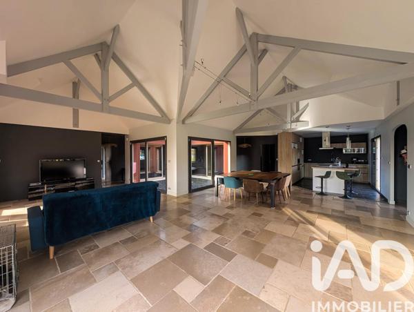 Maison à vendre 5 pièces 170 m² Collonges-la-Rouge