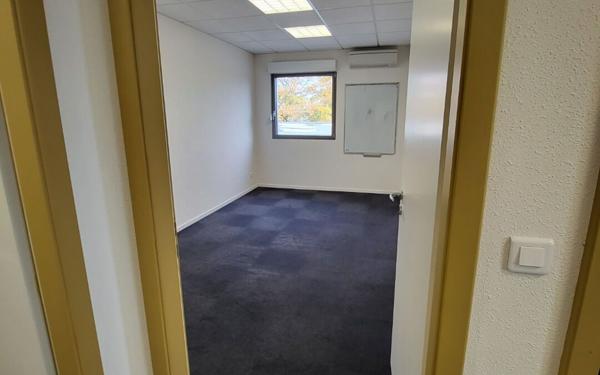 Appartement à louer    7 pièces •  Sausheim