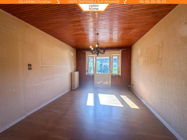 Maison jumelée d'un coté