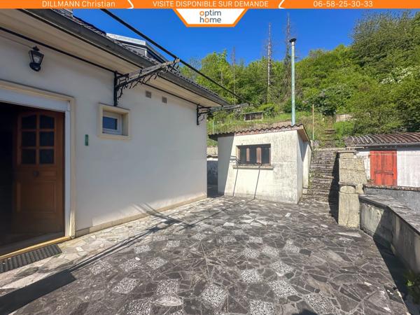 Maison jumelée d'un coté