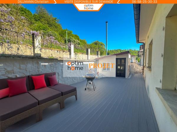 Maison jumelée d'un coté