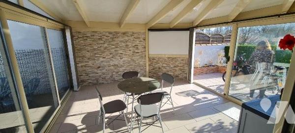 En Charente -Maritime, sur la commune de LE GUA, à 15 mn des plages, Maison en parfait état et ...