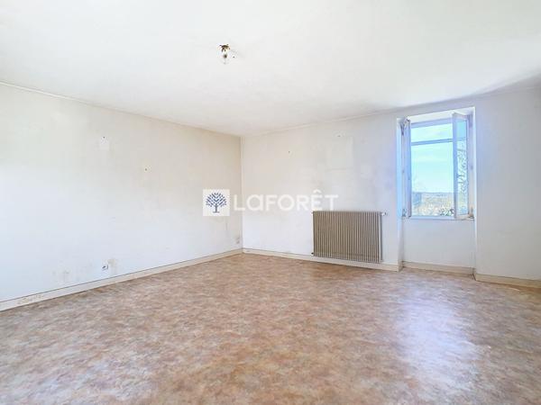 Achat maison Gourgé - 5 pièce(s) - 108 m² - 75 000 €