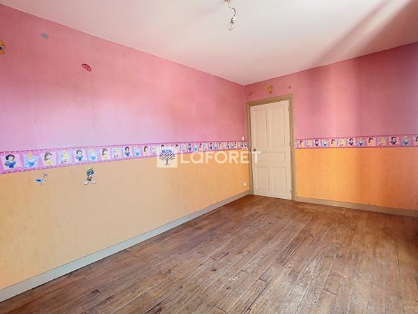 Achat maison Gourgé - 5 pièce(s) - 108 m² - 75 000 €