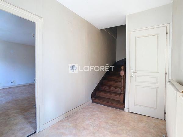 Achat maison Gourgé - 5 pièce(s) - 108 m² - 75 000 €
