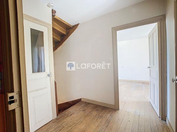 Achat maison Gourgé - 5 pièce(s) - 108 m² - 75 000 €