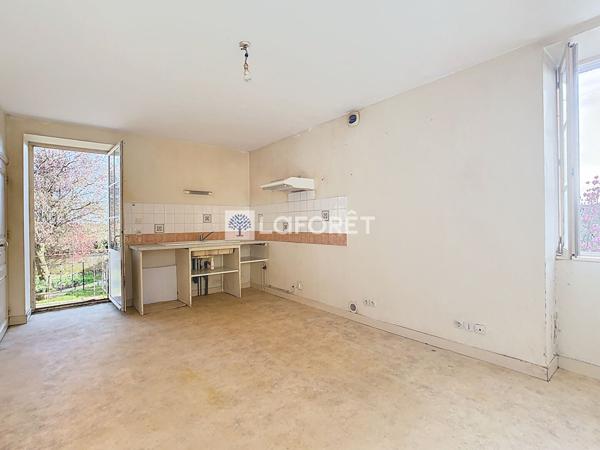 Achat maison Gourgé - 5 pièce(s) - 108 m² - 75 000 €