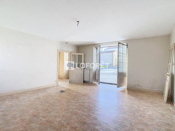 Achat maison Gourgé - 5 pièce(s) - 108 m² - 75 000 €